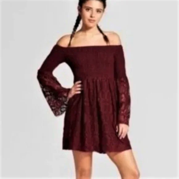 chinese dress ladies Burgundy Off Shoulder Sassy Lace Holiday Dress Medium main image 1